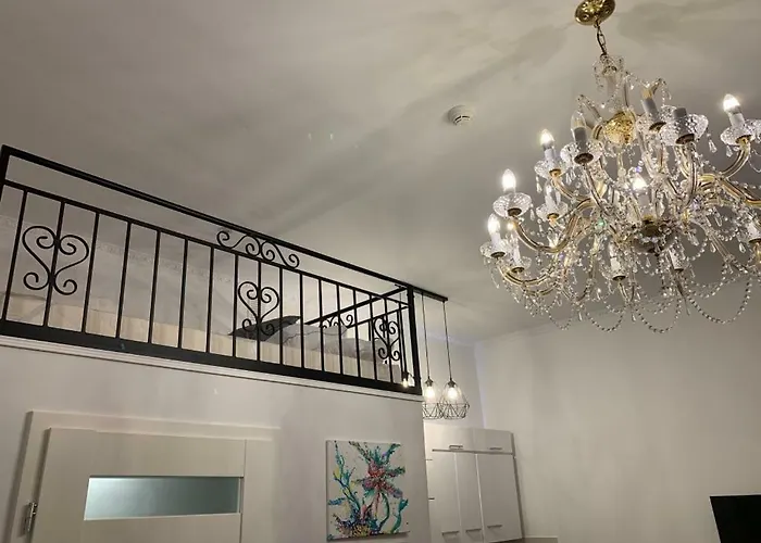 Appartement Charming In The Heart Of The Jewish District! *